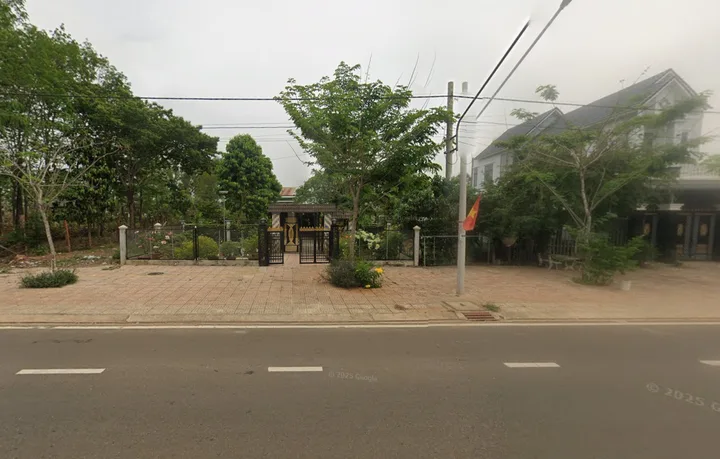 bán nhà mặt tiền lê lợi 15x55 tổng 825m2