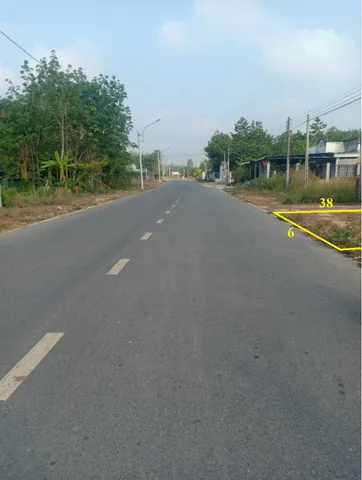 Ra gấp 220m2. Mặt tiền đường kinh doanh. Sát bên có cty đang hoạt động. Đất tại Bàu Bàng - Bình Dương
