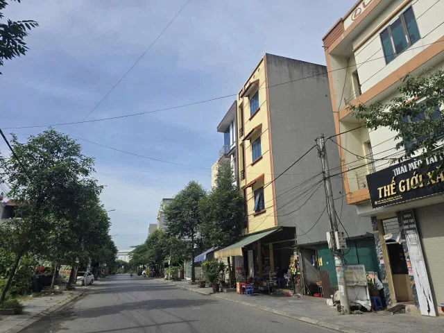 Bán đất trục chính phương cầu 3. Diện tích 120m mặt tiền 5.5m hướng đông nam. Phường phương liễu tỉnh bắc ninh