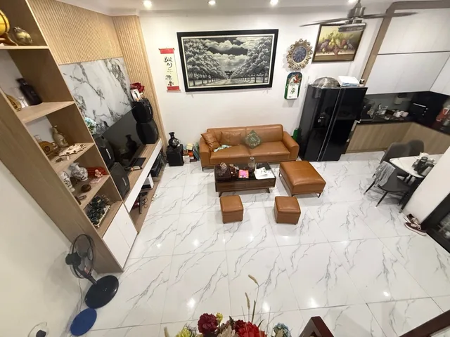 NHÀ ĐẸP ĐÊ LA THÀNH – 6 TẦNG 40M2 - CHỈ VIỆC XÁCH VALI VỀ Ở