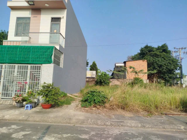 Chủ gửi bán lô đất 155m2 giá full 700tr, sát vách KCN Minh Hưng 3.