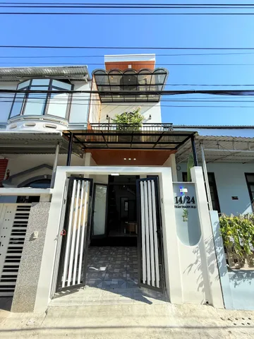 BÁN NHÀ 3 TẦNG TRUNG TÂM TP HUẾ Cạnh KĐT An Đông Villa – FULL NỘI THẤT Huêa – Giá rẻ 2.4x tỷ