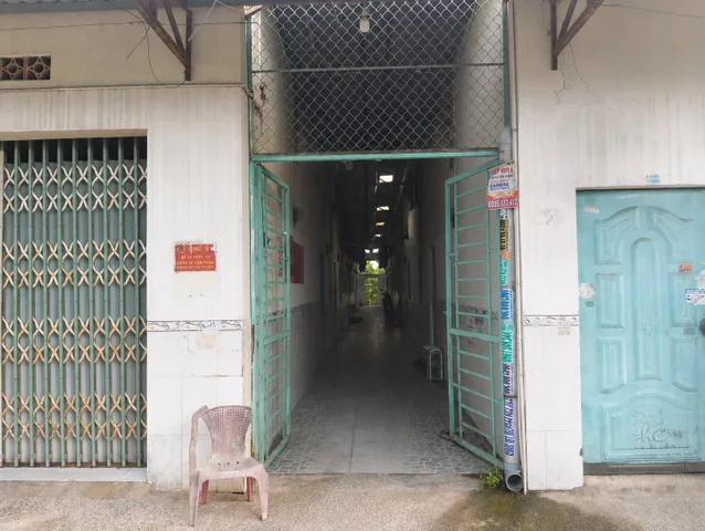 Ban dãy Trọ - Thu Nhập Ổn Định 20TR Giá 890Tr - Sổ Hồng Riêng - Gồm 2 kiot 10 phòng trọ