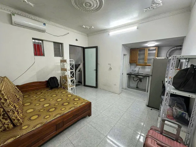 Cho Thuê Nhà Ngõ 773 Giải Phóng 38M²  2 Ngủ - Nội Thất CB - Giá Thuê 9tr