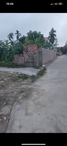 Bán 62 m Lâm Động cách đường nhựa 50 m, cách 203 : 150 m.ngõ ô tô .l/h:076.231.9990 e Thúy