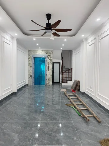 🔥 BÁN NHÀ TRUNG TÂM VIỆT HƯNG – 45M² – 6 TẦNG THANG MÁY – FULL NỘI THẤT 🔥