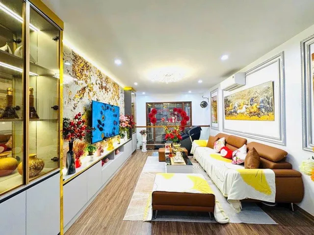 VIEW HỒ BA MẪU – 7 TẦNG THANG MÁY – FULL NỘI THẤT