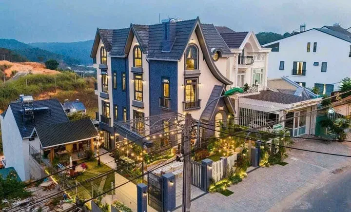 Bán đất mặt tiền Mạc Đĩnh Chi, Đà Lạt , chỉ 36 tỷ