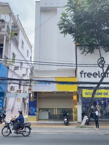 CHO THUÊ MẶT BẰNG 2 GÓC MẶT TIỀN ĐƯỜNG NGUYỄN TRÃI CẦN THƠ