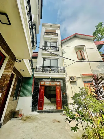 3.4 tỷ 42m2 4 tầng gần nhà văn hóa Gần KĐT Thành Hà ,sổ nở hậu