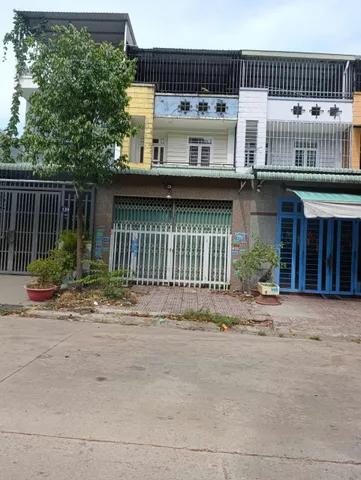 Bán đất 150m² full thổ cư ngang 5m giá 3.8 tỷ tại Đường H6 ngay sau lưng KCN Mỹ Phước 1