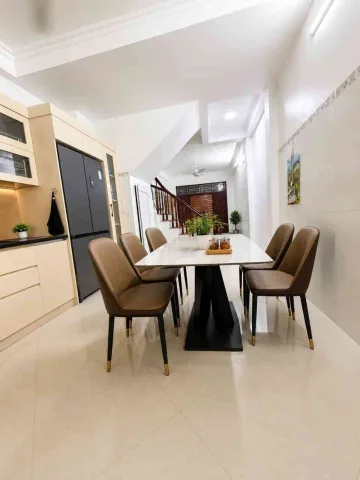 BÁN NHÀ GIA QUẤT - BỒ ĐỀ - 4 TẦNG, TẶNG FULL NỘI THẤT - 7.9 TỶ
