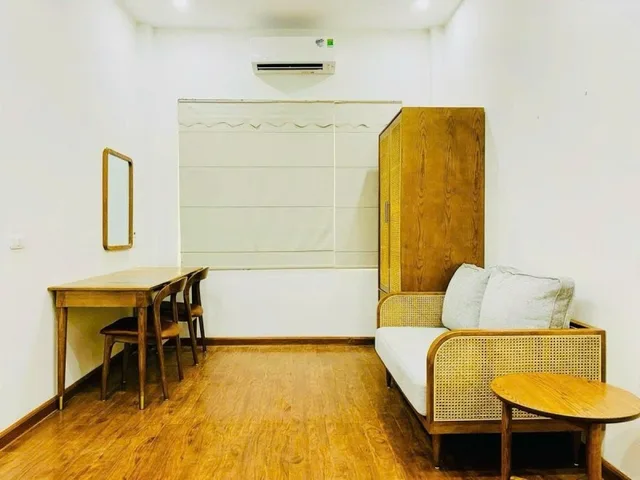 BÁN NHÀ XUÂN LA LÔ GÓC -36M2- 5 TẦNG-MT5M GARA Ô TÔ-GẦN LOTTEL- NHỈNH 11 TỶ