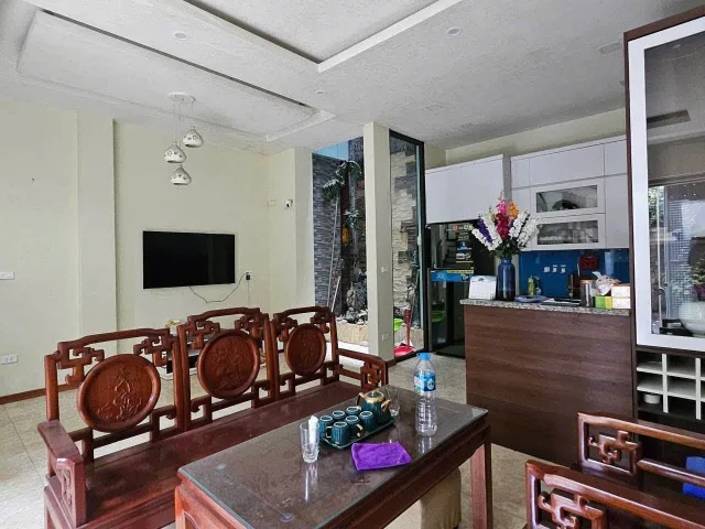 BÁN NHÀ LÔ GÓC – Ô TÔ 7 CHỖ – Ô CHỜ THANG MÁY – KINH DOANH ĐỈNH