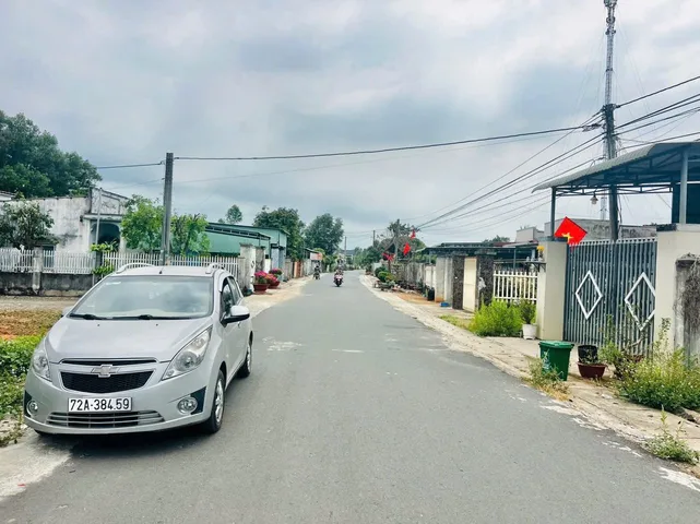 Bán 12m mặt tiền lô 1 Phước Tân siêu đẹp
