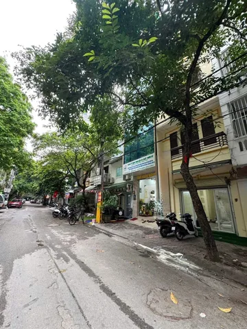 Cho Thuê Nhà Mặt Ngõ Nghĩa Đô - Cầu Giấy 40M² 4 Tầng - Thông Sàn - Ô Tô Đỗ Cửa - Ở, Kinh Doanh - Giá Thuê 16tr