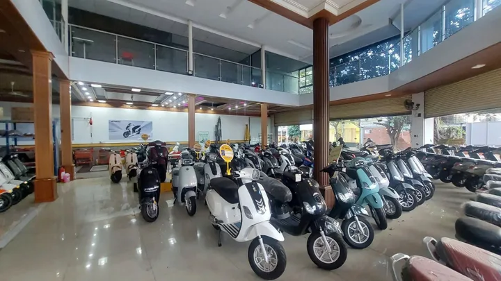 🏗️CHO THUÊ NHÀ NGUYÊN CĂN, ngang 16m siêu vip, dt 330m2, MẶT TIỀN BÌNH GIÃ PHƯỜNG 10