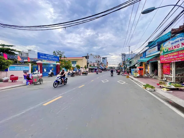 Bán dãy trọ 356m2 hẻm xe hơi 7 chỗ tránh nhau đường Quốc Lộ 13 Thủ Đức, hơn 18 tỷ