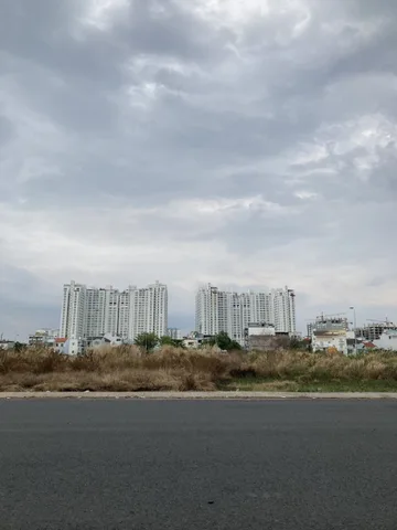 Bán nhanh lô biệt thư KDC Thái Sơn view công viên đường 20M