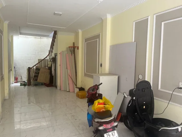 Bán nhà Giáp Nhị, Hoàng Mai – Giá 13.5 tỷ – DT 50m² x 5 tầng – Lô góc 3 mặt thoáng, Ô tô vào nhà, Nở hậu