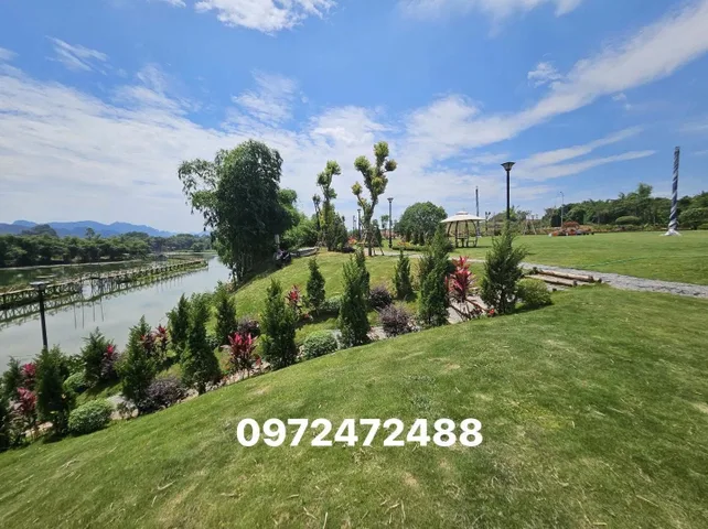 Đất nền nghỉ dưỡng view hồ Đá Bạc rộng 120 héc ta, full thổ cư sẵn sổ, giá thỏa thuận cho anh chị yêu view hồ