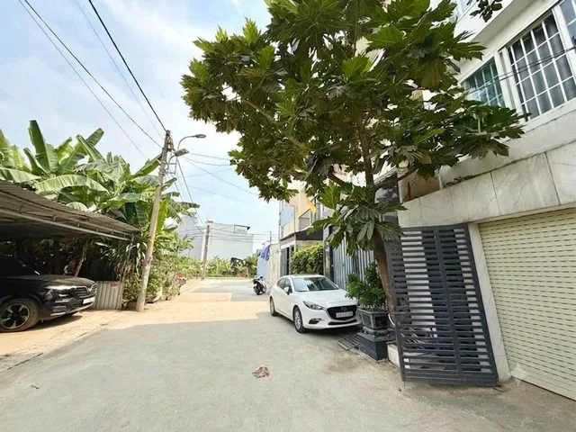 GIÁ: 4,1 TỶ SỞ HỮU NGAY NHÀ ĐẸP 50M², SỔ HỒNG RIÊNG, HOÀN CÔNG ĐỦ, FULL NỘI THẤT  ĐƯỜNG Ô TÔ  8M NGAY TRƯỜNG LƯU