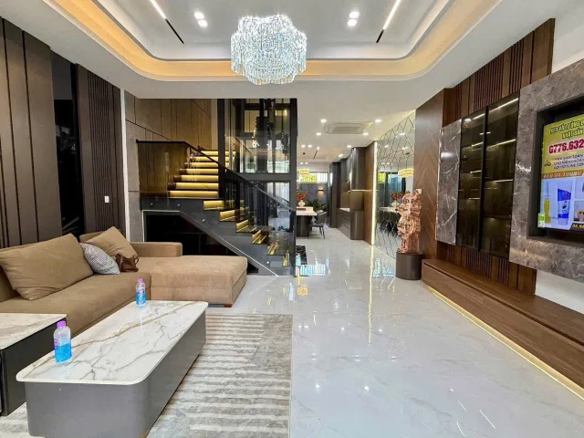 🏡🏡Nhà  Gói 5 Mỹ Gia - Thái Hưng , NHÀ CÓ THANG MÁY
🌷 Đặc biệt nhà đã hoàn công 
Nhà 3 tầng, có tum trục đường số 94 , vị trí thuận tiện di chuyển ra đại lộ Võ Nguyên Giáp, gần trường học, bệnh viện đa khoa Yersin…