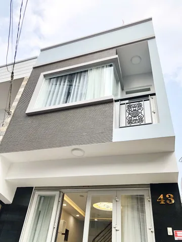 Bán nhà góc 2 mặt tiền hẻm xe hơi quận 7. 4x10m 1 lầu 2 pn Giá đầu tư 7,2 tỷ