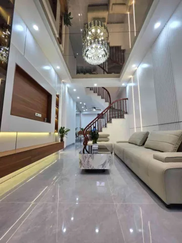 Bán nhà Bằng Liệt, Hoàng Mai – Giá 9.9 tỷ – DT 45m² x 4 tầng – MT 4m – Sát KĐT Linh Đàm, Xe bán tải đỗ cửa, Full nội thất