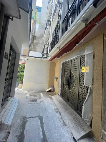 BÁN TÒA NHÀ CHDV ĐƯỜNG QUAN NHÂN. 125M2 - 6 TẦNG. THANG MÁY.