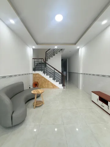 🏡 HẺM 1 TRỤC SÁT MẶT TIỀN NGUYỄN VĂN QUÁ – NHÀ ĐẸP 3 TẦNG