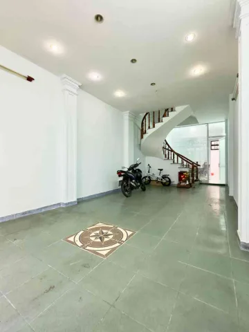 122 NHÀ 4 TẦNG MẶT TIỀN ĐƯỜNG HOA LAN, PHƯỜNG 2, PHÚ NHUẬN – GIÁ 24 TỶ