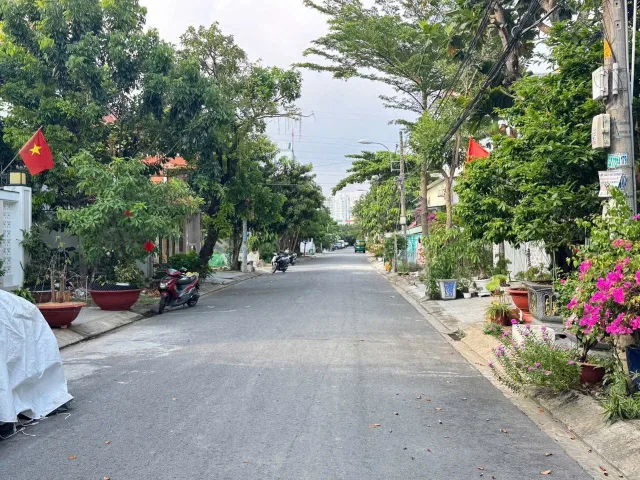 Bán đất nền khu dân cư , đường 12m xây dựng tự do - Phước Kiển , Nhà Bè