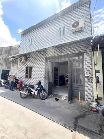 Nhà đẹp 2/ ngắn Lê Thị Ngay Ấp 1 Vĩnh Lộc A.