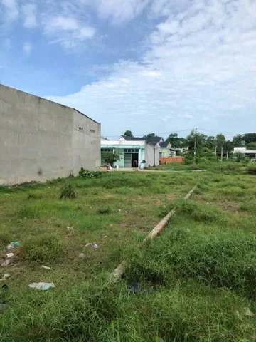 Bán Đất Đức Hòa Đông 
- DT: 10x34
Giá 1ty880 
. Xây trọ quá OK
