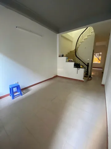 Cho Thuê Nhà Nguyên Hồng - Thành Công 50M² 3 Tầng 6 Phòng - Nhà 2 Thoáng - Ô Tô Đỗ Cửa - Vừa Ở, Vừa Kinh Doanh VP... Giá Thuê 20tr