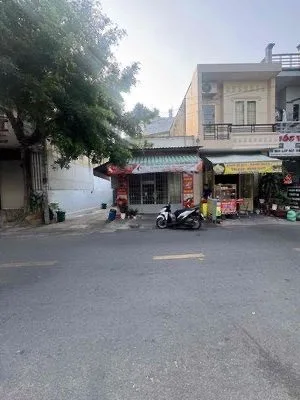 Nhà ở 2 mặt tiền đường liên khu 8 - 9