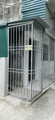 Chính chủ cần bán gấp đất tặng nhà 2 tầng ngõ rộng ô tô để trước cửa