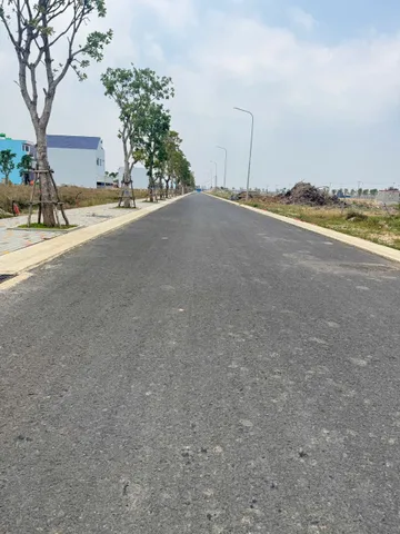 bán lô đất ngộp đường 3/2 trục chính vào vinhomes hậu nghĩa đất đô thị