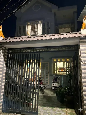 Nhà phố Linh Xuân – Gần chợ, trường học, tiện ích đầy đủ