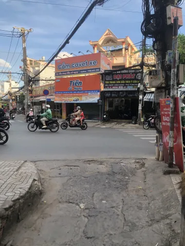 Nhà 72M2 Hẻm Xe Hơi Chỉ 5.1Tỷ - Ngay Giao Lộ Hương Lộ 2 Với Tân Hoà Đông Với Trương Phước Phan