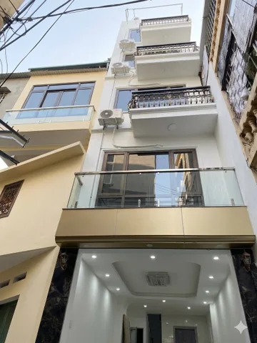 NHÀ ĐẸP KHƯƠNG TRUNG – THANG MÁY – FULL NỘI THẤT – XÁCH VALI VÀO Ở