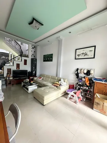 Bán nhà mặt tiền đường số 6, phước bình - 200m2 - giá 26 tỷ TL