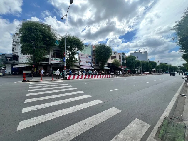 Bán nhà 3 Tầng Đường Lê Trọng Tấn Tân Phú