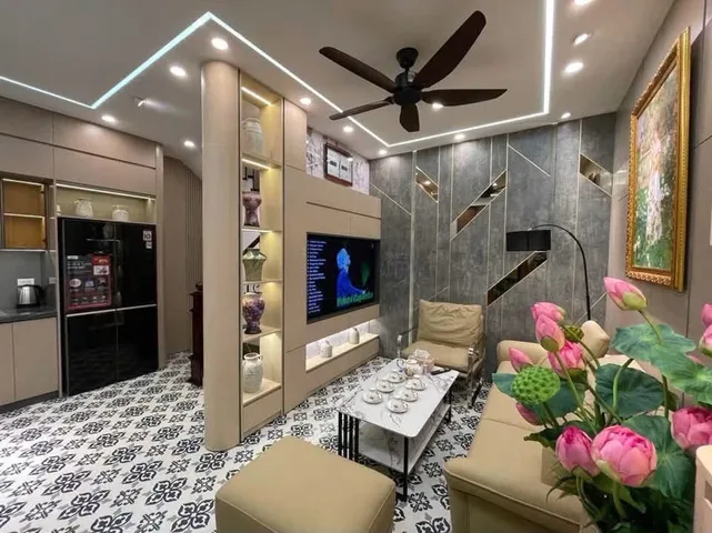 Trung tâm Văn Quán , DT 54m , 4 tầng , ngõ thông