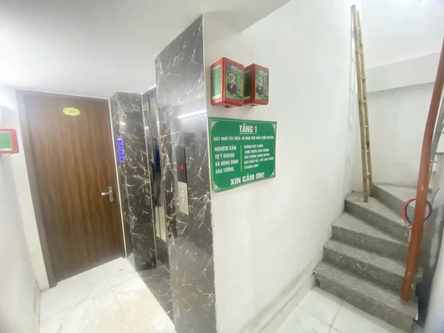 Bán chung cư mini 68m², 7 tầng thang máy gần Bùi Xương Trạch, doanh thu 80 triệu/tháng, giá 12,5 tỷ