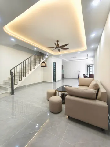 CG🌟Bán nhà mới đẹp ko tỳ vết,đường xe hơi tận cửa, hbchanh,thủ đức
Gần chợ hiệp Bình, Gigamall, Vạn Phúc city 
🏡Trệt ,lầu ban công ,đúc BTCT
Dt 5x10m 
💸💸💸Giá 2 tỷ 6,TL

Có 2PN 2WC ,ban công
Pháp lý:Mua bán CCVB

☎️ GỌI & ZALO :  0777012660 (Trọng