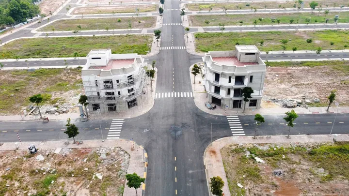 Bán Nhà riêng 70m2 có sẵn 70 m2 thổ cư giá 1.14 tỷ tại - Chọn - Xã Phước Hoà Huyện Phú Giáo Bình Dương