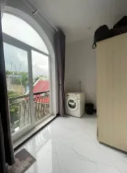 🔥 SIÊU PHẨM NHÀ ĐẸP 1 TRỆT 2 LẦU HẺM 2 Ô TÔ TRÁNH NHAU BÌNH GIÃ – GẦN CHỢ TRẦN BÌNH TRỌNG – SỔ HỒNG FULL THỔ CƯ – GIÁ CHỈ 4.7 TỶ! 🔥