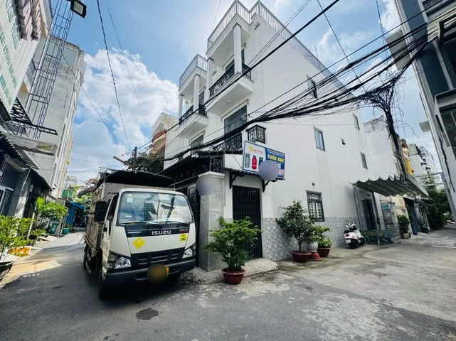 Bán Nhà Quang Trung - Xe Hơi đỗ cửa - 30m2 chỉ 3ty xíu